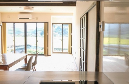 Hidaka-mura House | Vacation Rental near Niyodo River w cypress bath/Takaoka-gun Kōchi