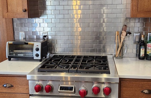 Corbett House | Vacations, Ceremonies, Weddings, Events, with Pets