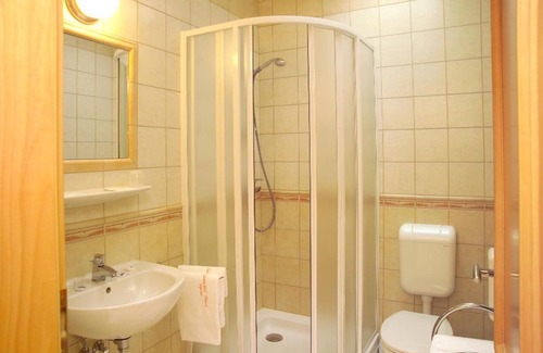 Sopron House | Vadászkürt szálláshely Sopron (ra)