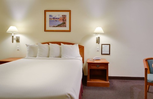 Hacienda Heights Hotel | Vagabond Inn Hacienda Heights