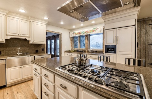 Vail House | Vail Golf Course Retreat by Gorecreek Rentals