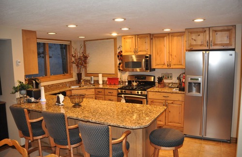 Vail House | Vail ski residence near Golf/Nordic Clubhouse. Hot tub. Close to ski slopes.