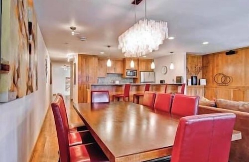 Vail Resort | Vail Spa Condominiums, Concierge, Indoor Pool, Steam Room