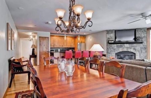 Vail Resort | Vail Spa Condominiums, Concierge, Indoor Pool, Steam Room