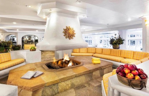 Vail Resort | Vail Village Sonnenalp 2 Doubles hotel room w/heated pool, spa, dining!