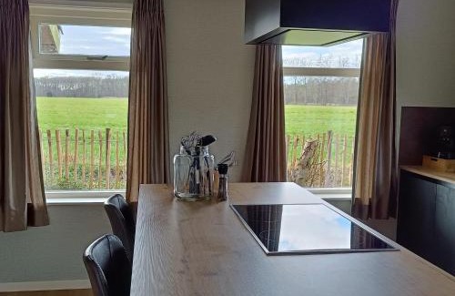 Strooiendorp House | Vakantiewoning met hottub en bedstede - De Kruidenhoeve in het Reestdal