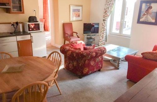 Lehon Apartment | Val Rive - Monet Apartment