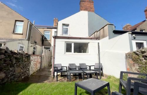 Splott Apartment | Vale House by Switchback Stays