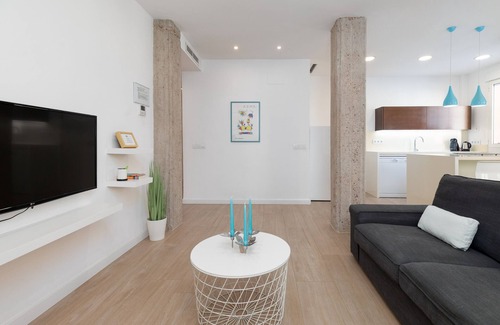 Montolivet Apartment | VALENCIA OPERA. Wifi + Aire Acondicionado+ 4 Pax