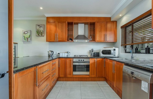 Simondium House | Valley Golf Lodges