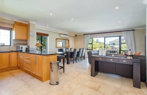 Simondium House | Valley Golf Lodges