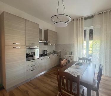 Roe Volciano Apartment | Valley House