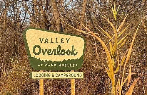 Cuyahoga Falls RV Rental | Valley Overlook - Peninsula, Ohio - Glamping Tent P8 - in the heart of CVNP