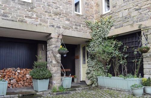 Burnsall House | Valley View