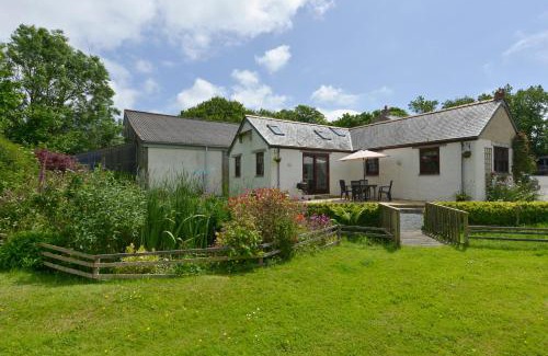 Helford Passage House | Valley View