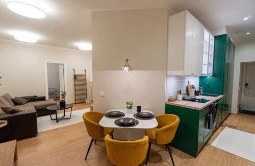 Old Town Apartment | Vallikraavi Apartment With Sauna