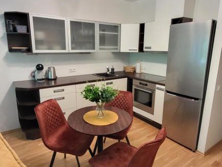 Old Town Apartment | Vallikraavi Home