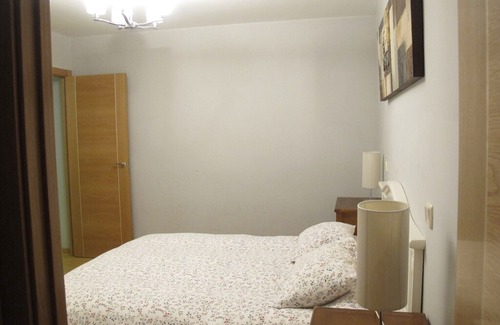 Centro Apartment | Valverde IV Free Parking