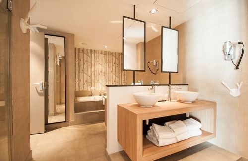 Ugchelen-Zuid Hotel | Van der Valk Hotel Apeldoorn - De Cantharel