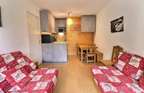 Meribel-Mottaret Apartment | Vanoise residence - 2 PIECES WITH HEAD MONTAGIN AT CALME, IDEAL FOR A FAMILY