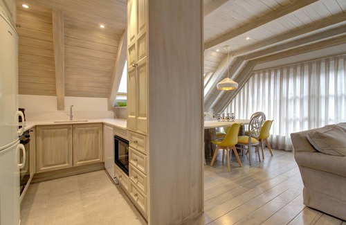Baqueira Apartment | Varrados Beautiful attic apartment recently renovated for 9p at the foot of slopes 1500