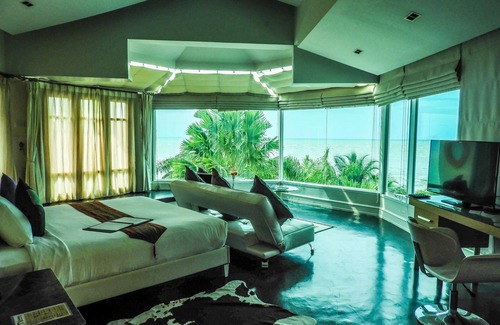 Prachuap Khiri Khan Hotel | Vartika Resovilla KuiBuri Beach Resort and Villas
