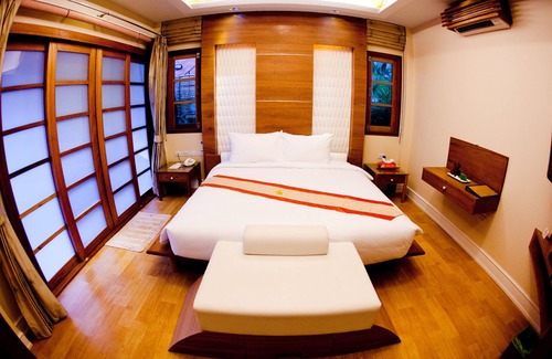 Prachuap Khiri Khan Hotel | Vartika Resovilla KuiBuri Beach Resort and Villas