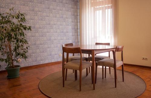 Povoa De Varzim House | Varzim Guesthouse