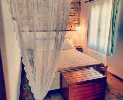 Skiathos House | Vasilis' kalivi