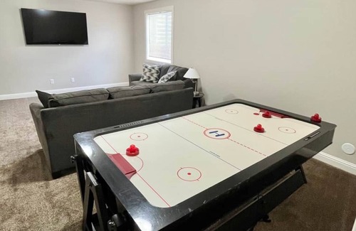 Chubbuck House | Vast family home in neighborhood-complete w/ full game room