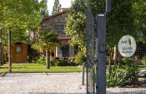San Giuliano Terme Bed & Breakfast | Vecchio Granaio