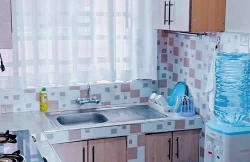 Nakuru Apartment | Vee's cozy and spacious Nakuru 1Br Airbnb Apartment near Sarova Woodlands