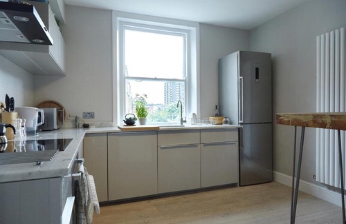 Gospel Oak House | Veeve - At the Foot of Parliament Hill