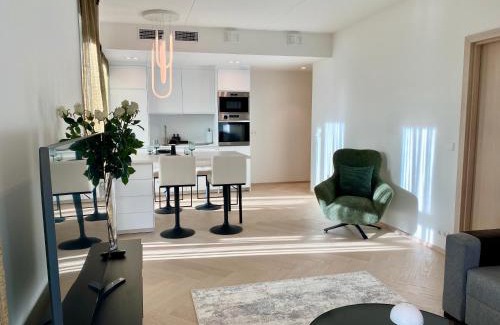 Kesklinn Apartment | Vektor Premium Apartment with Rooftop Garden & Free Parking