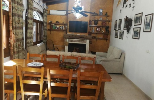 Velez de Benaudalla House | VELEZ NAZARI LA CHOZA 2