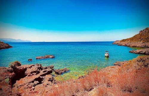 Kardamyli House | Velonas Beach mpakas country cottage