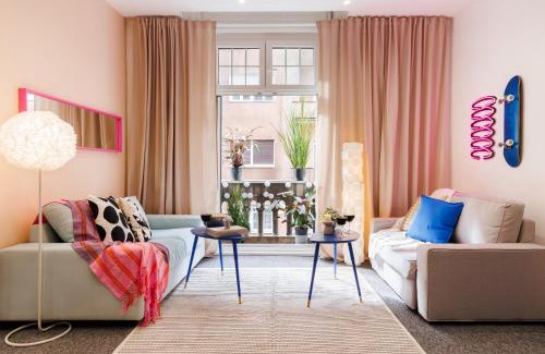 Terazije Apartment | Velvet Stay 120m2 with Foosball Old Town