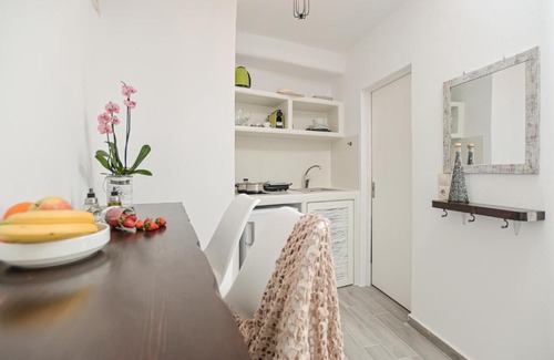 Naxos Apartment | Venetian Suites III