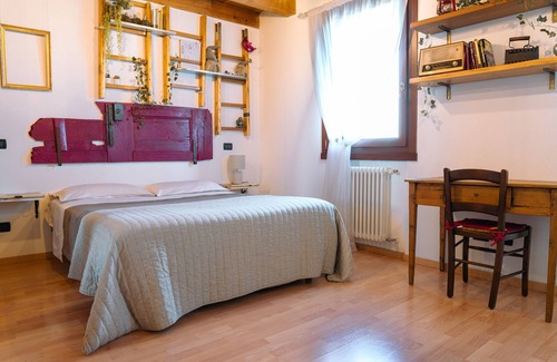 Mirano Apartment | Venice's Neighbor Home