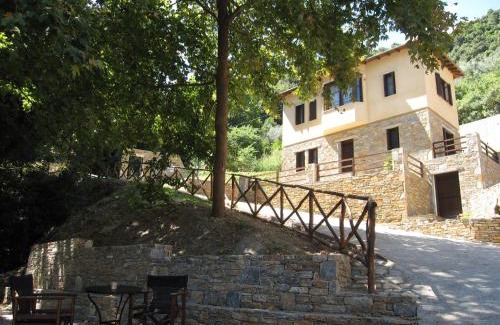 Papa Nero House | Vergopoulos Oliveyard