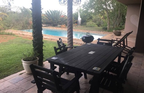 White River House | Versot "crazy about our place" in Afrikaans