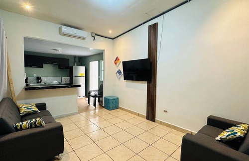 La Union House | Very close to beaches and viewpoints, Accessible to the city and stores.