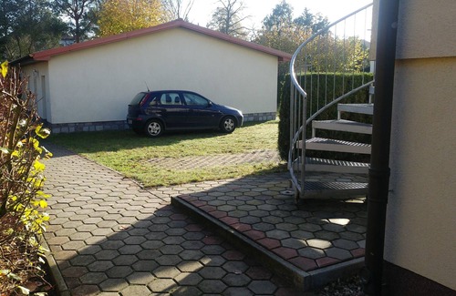 Oberhavel Apartment | very cozy 2-room attic apartment in Hohen Neuendorf OT Borgsdorf