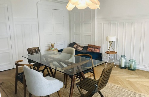 Quartier de la Porte-Saint-Denis Apartment | Very elegant and modern Parisian appartement in the heart of Paris