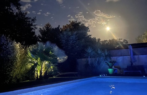 Oletta House | Very nice air-conditioned apartment with heated pool in charming villa.