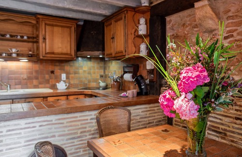 Montcabrier House | Very nice authentic gite with a private pool