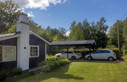 Hastveda House | Very nice cottage by the lake. Lursjön!