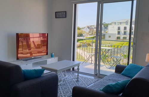 Concarneau Apartment | Very Nice Sea View Apartment with Balcony and Shared Heated Swimming Pool - Thalassotherapy