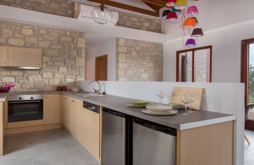 Kirianna Villa | Very spacious, beautiful detached bungalow with spectacular views