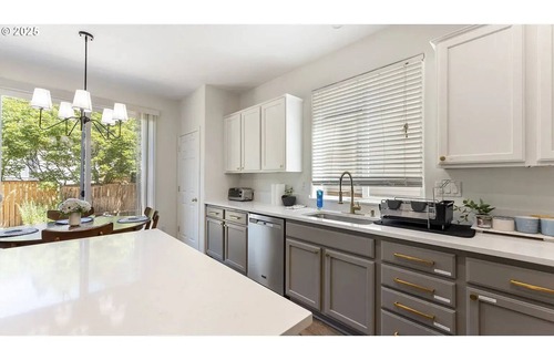 Hillsboro House | Very Spacious Modern 6BR Group Getaway